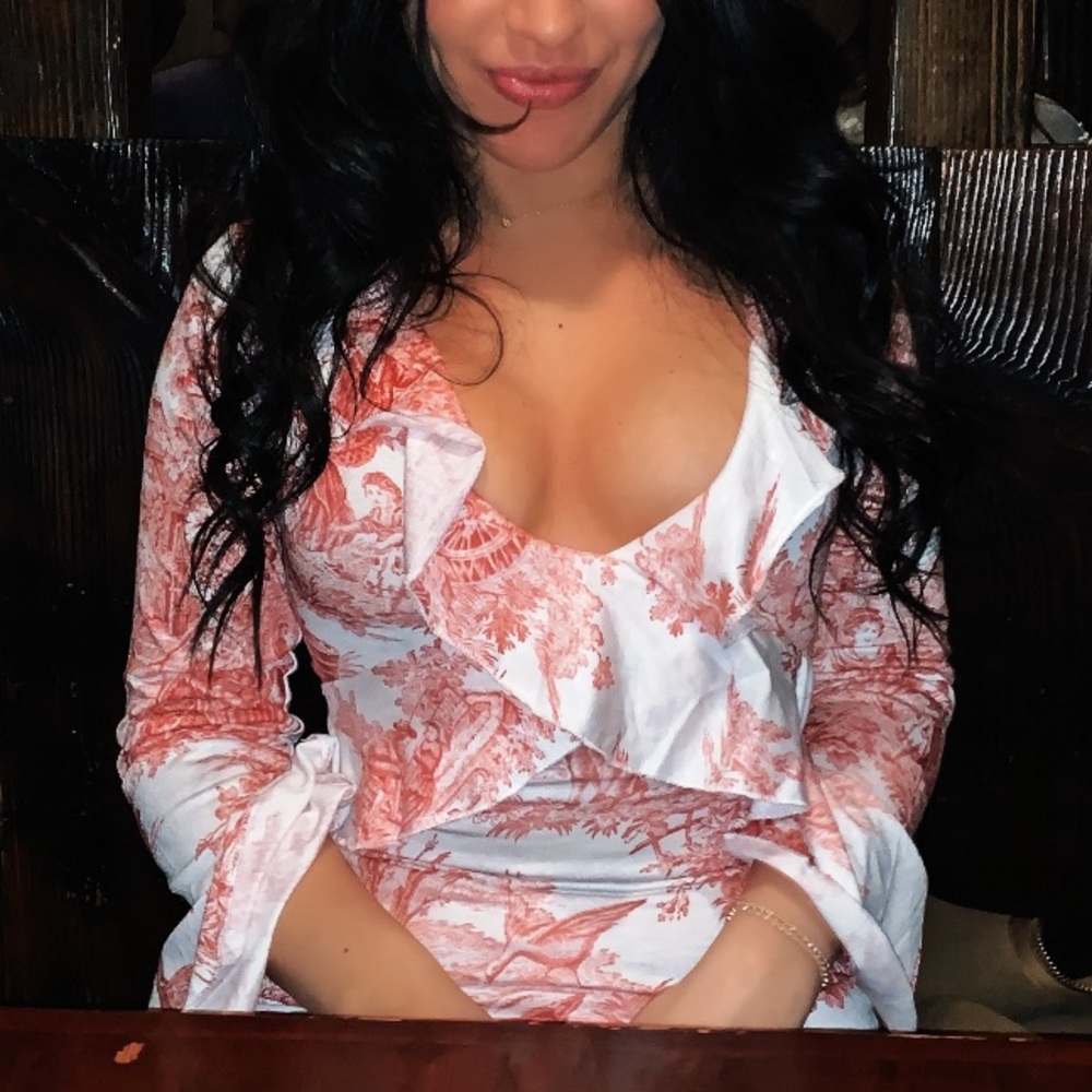 MISSGUIDED Pink and White Floral Mini Dress